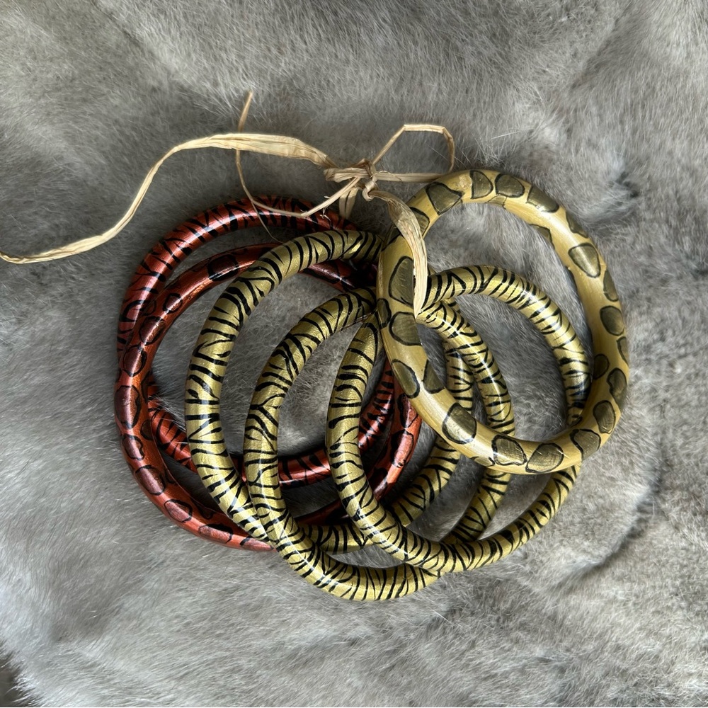 Bangle bracelet set - Picture 2 of 2